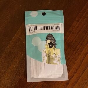 💵Adhesive Clothing Strips